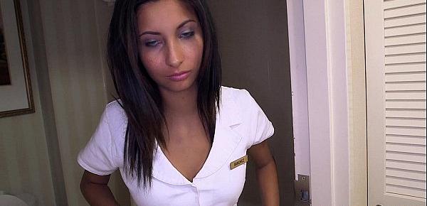  Perving on young hotel maid